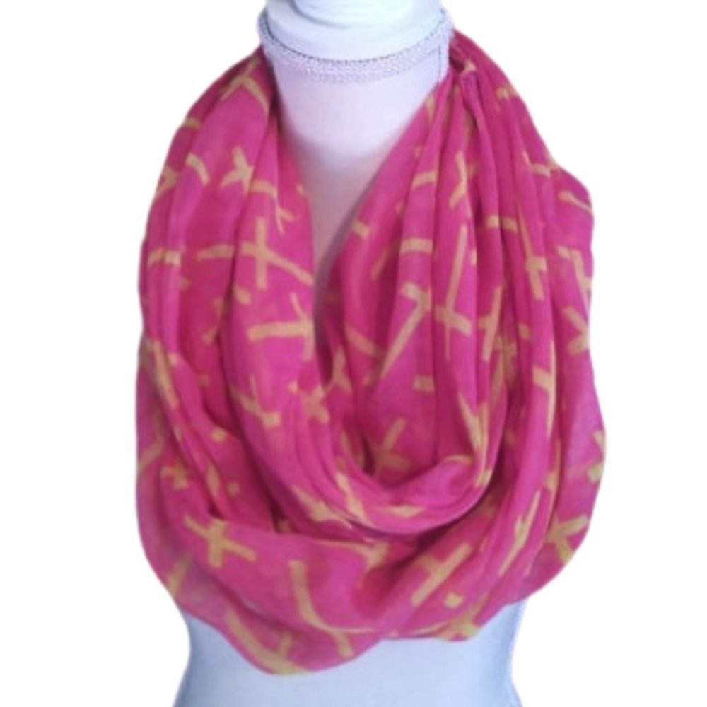 Cross Pattern Infinity Scarf